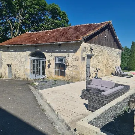 Les Bigonnies Estate Feriehus Champagne-et-Fontaine