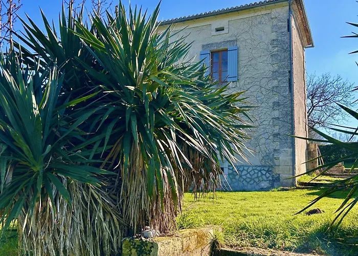 Hébergement de vacances Les Bigonnies Estate Champagne-et-Fontaine